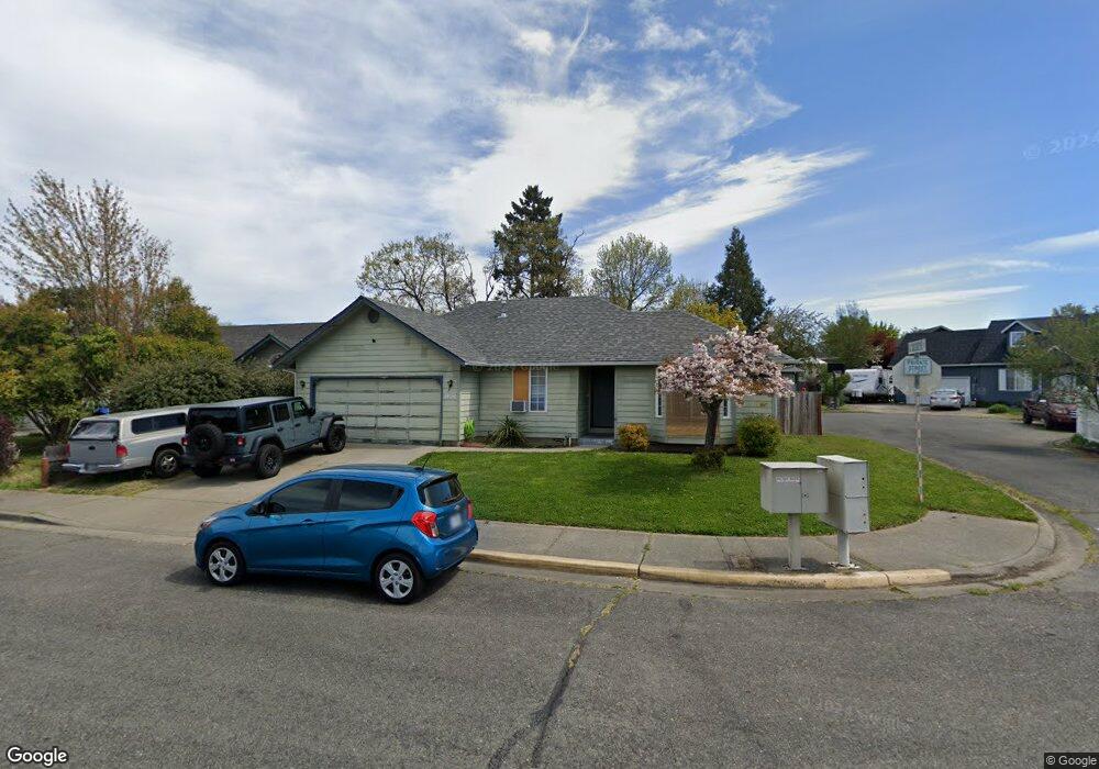 1257 Kokanee Ln, Grants Pass, OR 97527 - photo 1