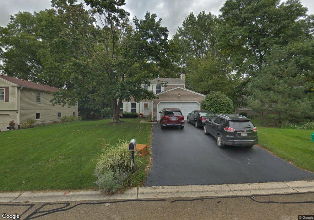 630 Violet Ln unit 4, Batavia, IL 60510 - photo 1