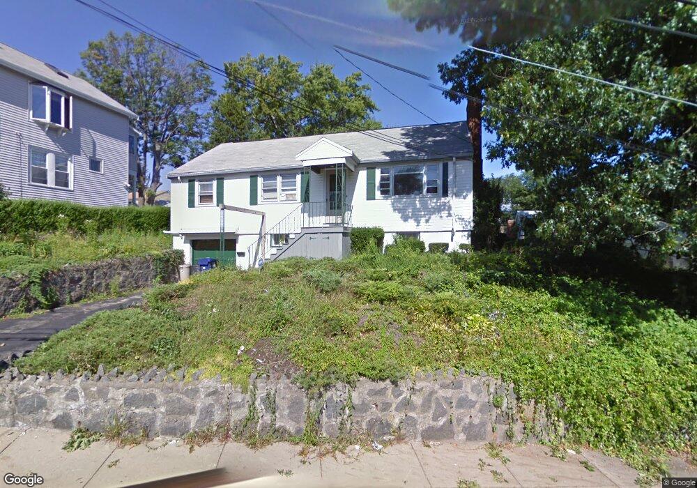 17 Hill Top St unit 1, Dorchester Center, MA 02124 - photo 1