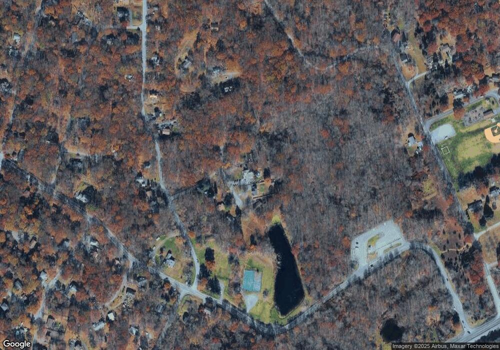 1022 Pine Ridge, Bushkill, PA 18324 - photo 1