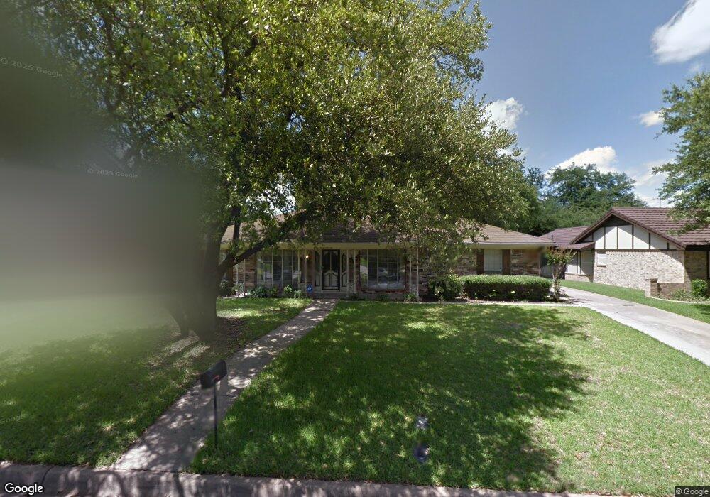 312 Circleview Dr N, Hurst, TX 76054 - photo 1