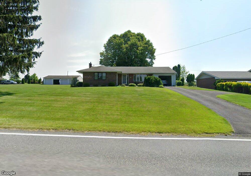 478 Grouse Dr, Bath, PA 18014 - photo 1