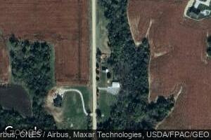 17646 Irish Ridge Rd, Sperry, IA 52650