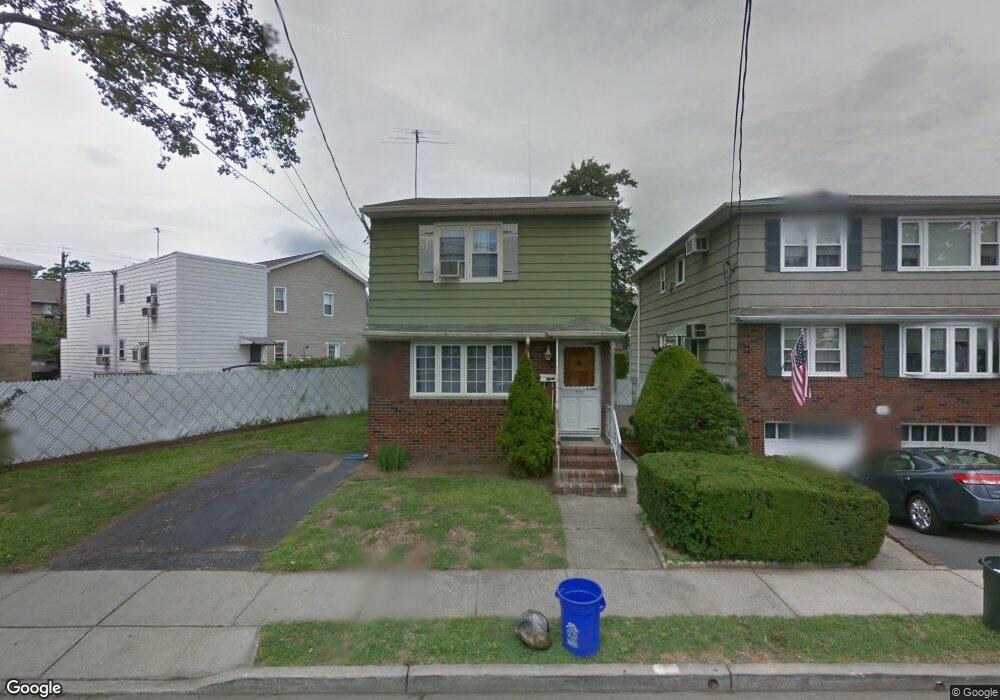 715 Wiedemann Place, Lyndhurst, NJ 07071 - photo 1