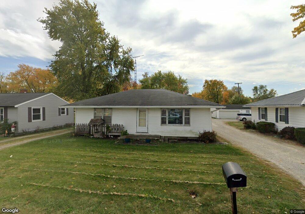 939 W Votaw St, Portland, IN 47371 - photo 1