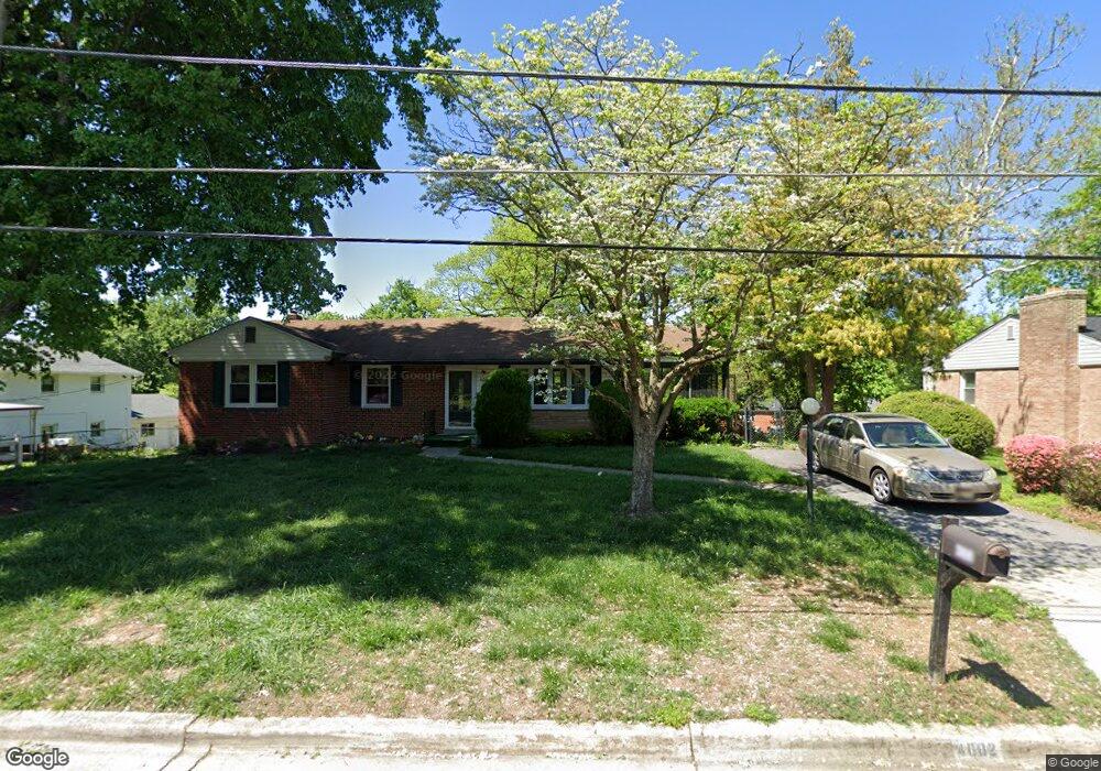 4002 Buck Creek Rd, Temple Hills, MD 20748 - photo 1