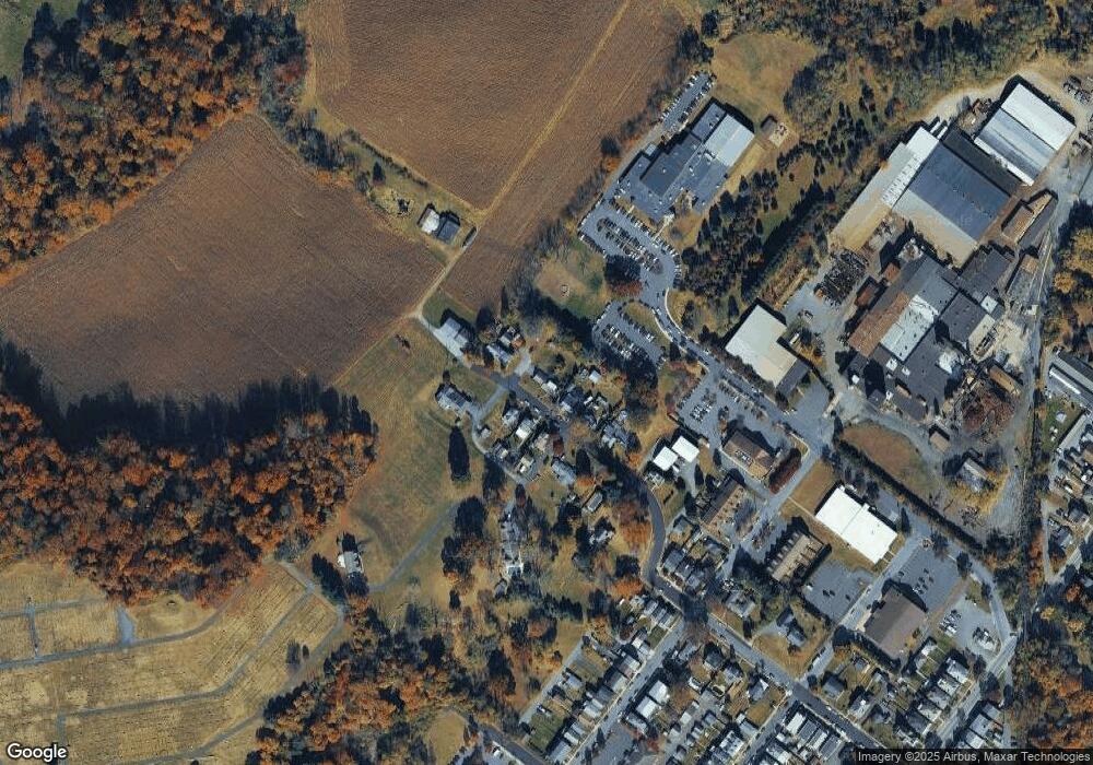 321 W 6th St, Boyertown, PA 19512 - photo 1