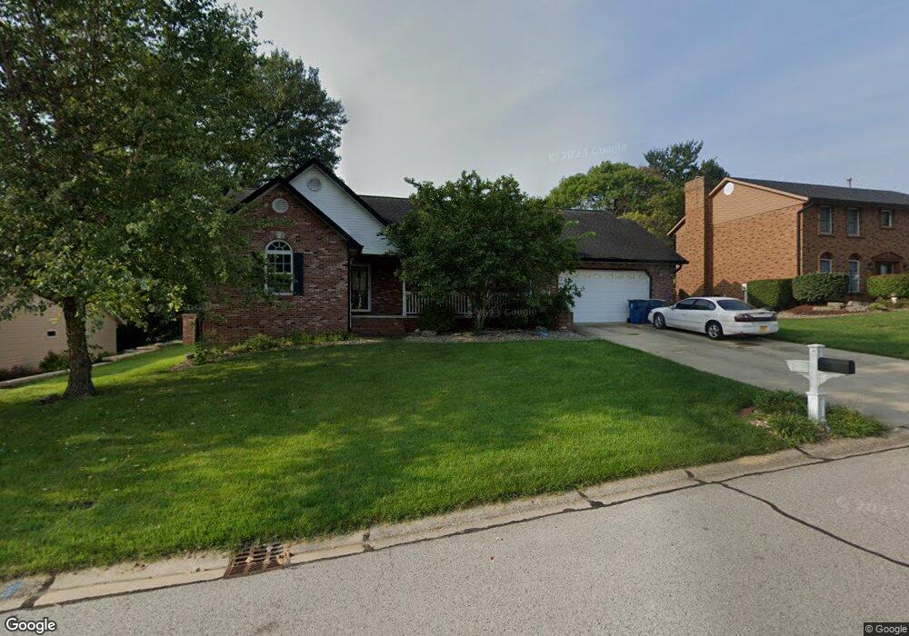 8 Cherry Hills Dr, Collinsville, IL 62234 - photo 1