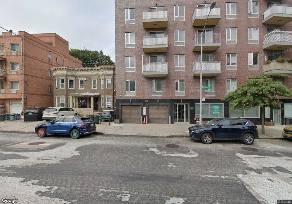 3226 Union St unit 5C, Flushing, NY 11354 - photo 1