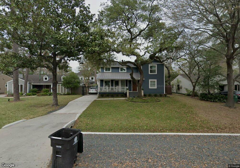 1066 W 42nd St, Houston, TX 77018 - photo 1