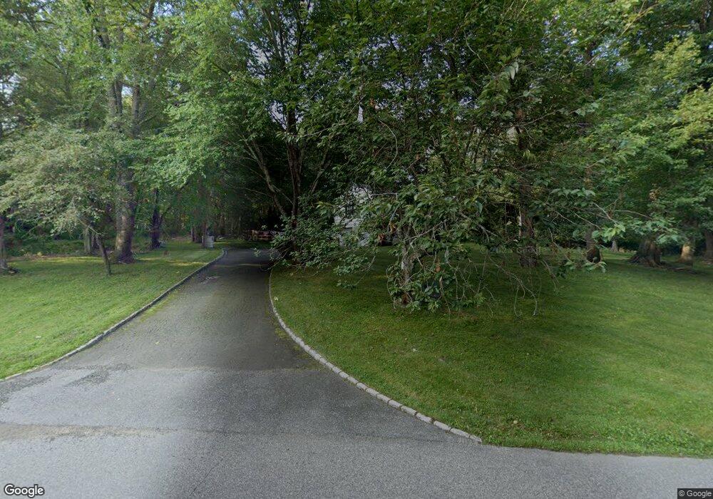 98 Deer Run Rd, Wilton, CT 06897 - photo 1