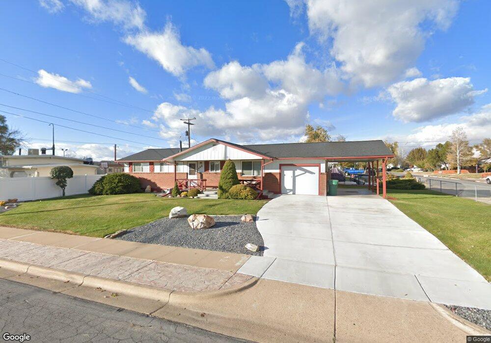 359 W 1050 N, Layton, UT 84041 - photo 1