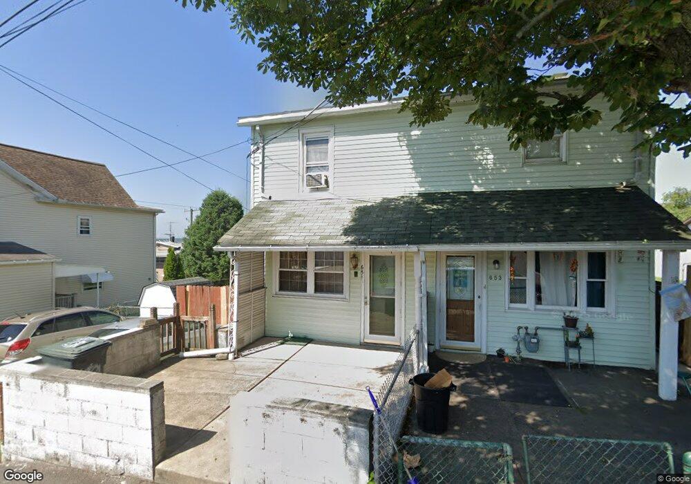 651 Perry Ct, Hazleton, PA 18201 - photo 1