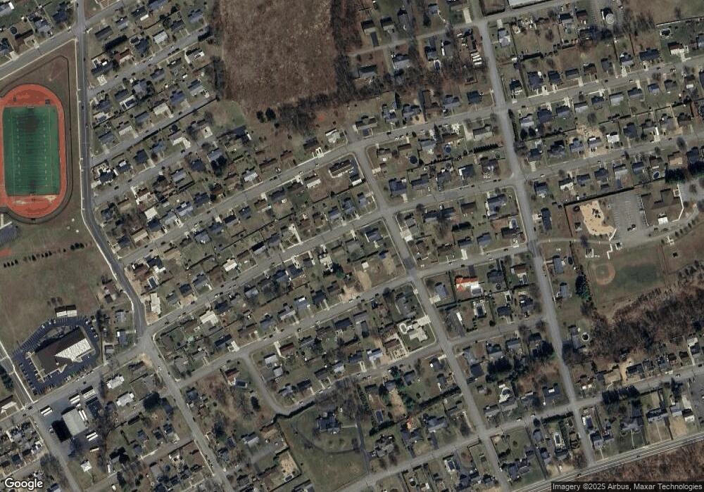 1032 E 5th St, Berwick, PA 18603 - photo 1