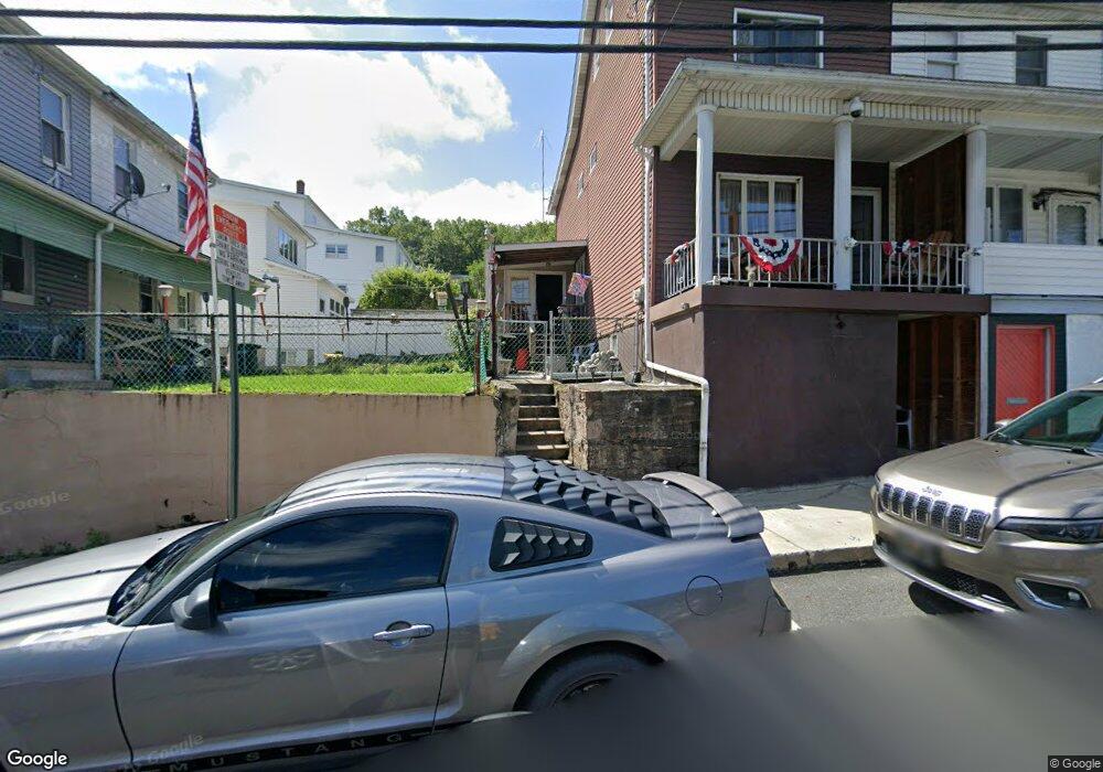 246 E Phillips St, Coaldale, PA 18218 - photo 1