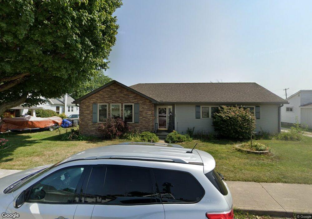 127 Maple St, Tipton, IN 46072 - photo 1