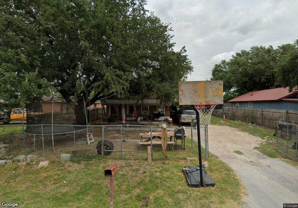 917 N Guadalupe St, Weslaco, TX 78599 - photo 1