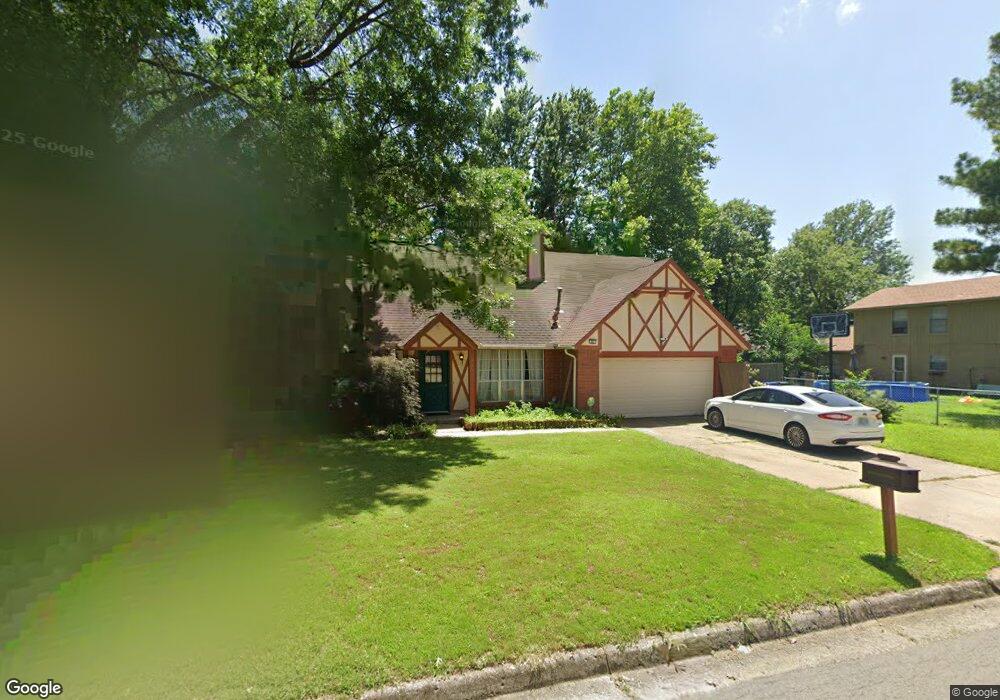 905 W Vicksburg St, Broken Arrow, OK 74011 - photo 1