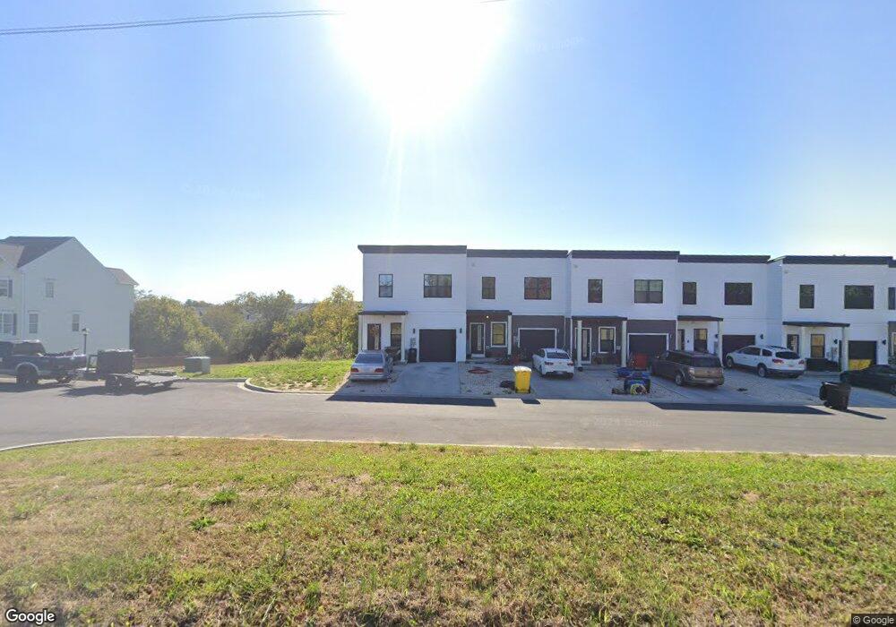 17 Dow St, Bunker Hill, WV 25413 - photo 1