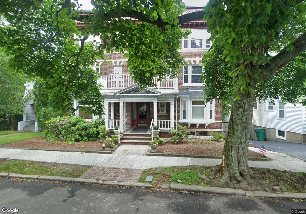 124 Ocean St unit 2B, Lynn, MA 01902 - photo 1