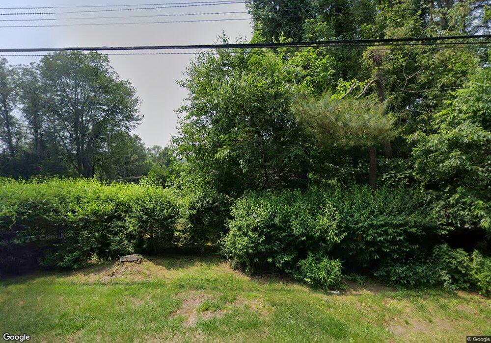 592 Grassy Hill Rd, Orange, CT 06477 - photo 1