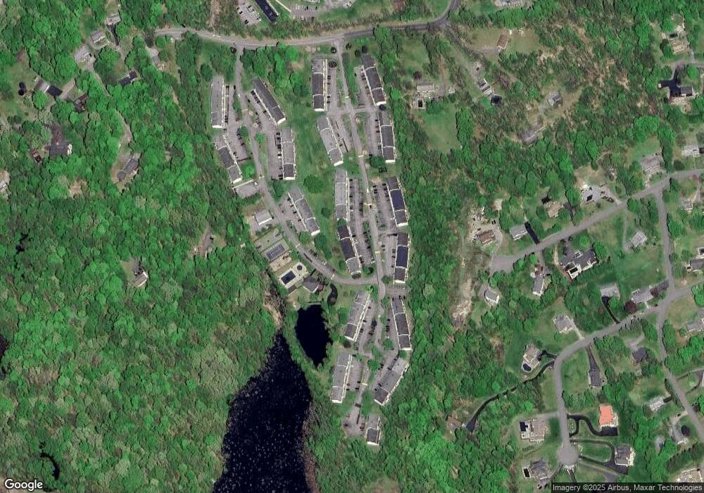 28 Scarborough Ln unit C, Wappingers Falls, NY 12590 - photo 1