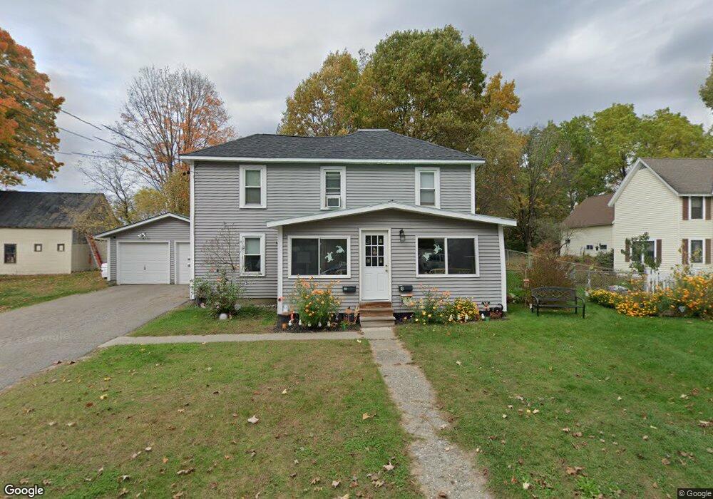 4 Mansfield Ave, Essex Junction, VT 05452 - photo 1