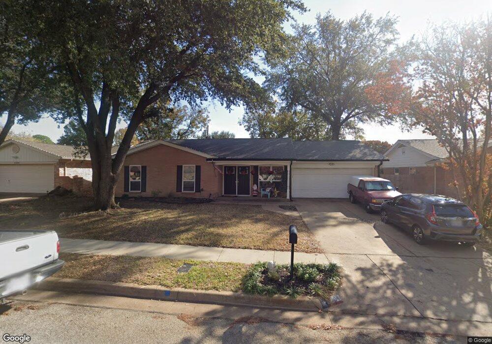 1904 Lexington Place, Bedford, TX 76022 - photo 1