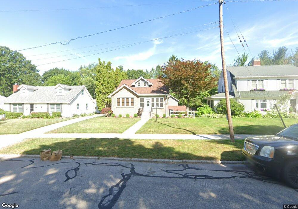 2323 Foster Ave NE, Grand Rapids, MI 49505 - photo 1