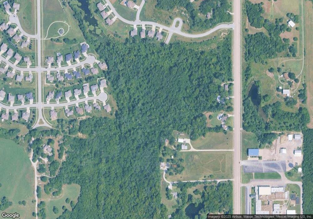 4900 SW Shenandoah Rd, Topeka, KS 66610 - photo 1