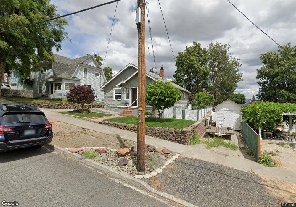 310 NW 5th St, Pendleton, OR 97801 - photo 1