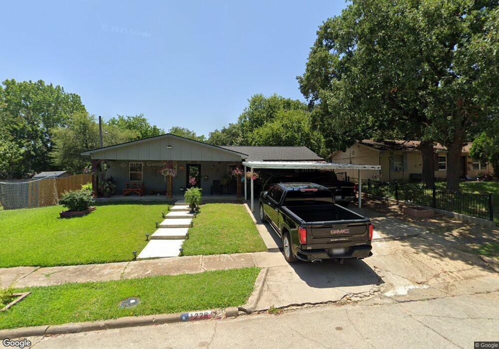 1228 Briarwood Ct, Mesquite, TX 75149 - photo 1