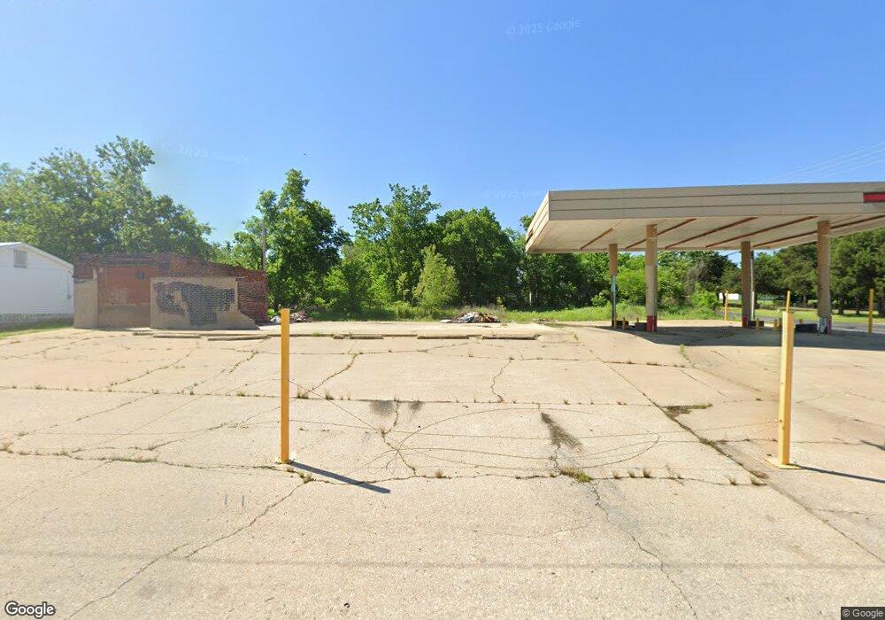 5828 Southwest Blvd, Tulsa, OK 74107 - photo 1