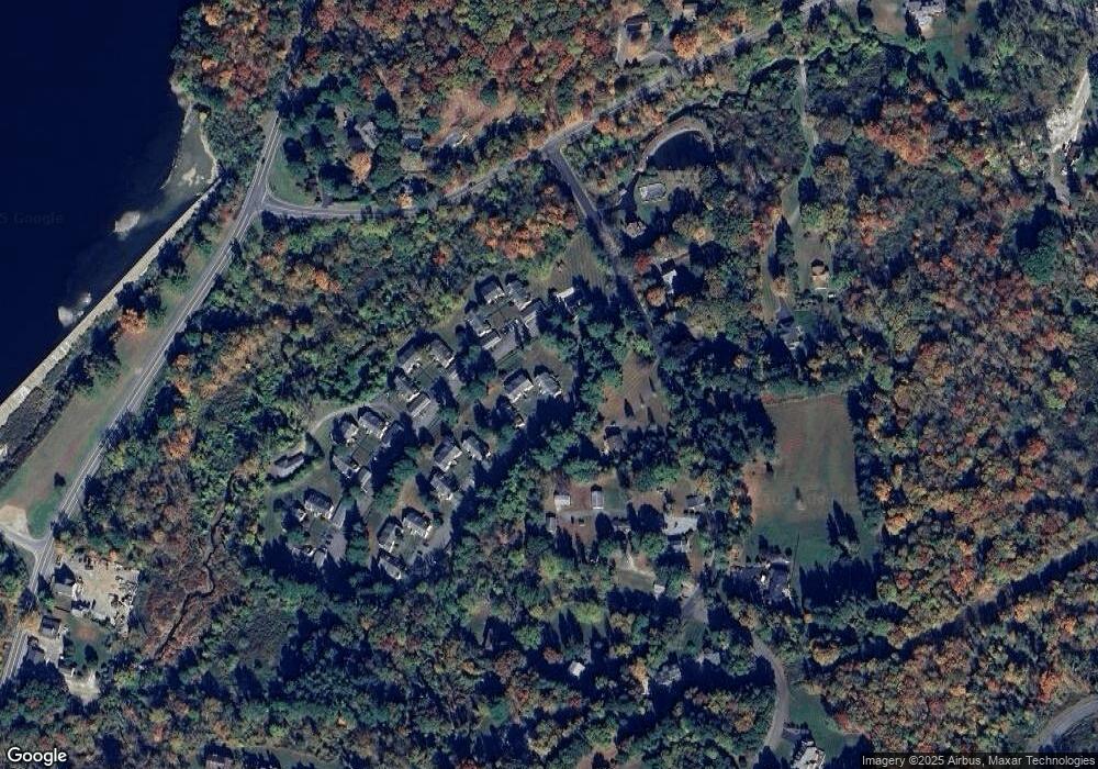 2102 Holly Stream Ct unit 7C4, Brewster, NY 10509 - photo 1