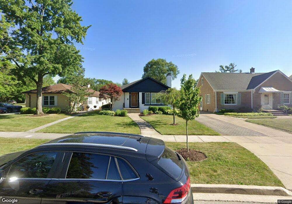 374 E Ridge Ave, Elmhurst, IL 60126 - photo 1