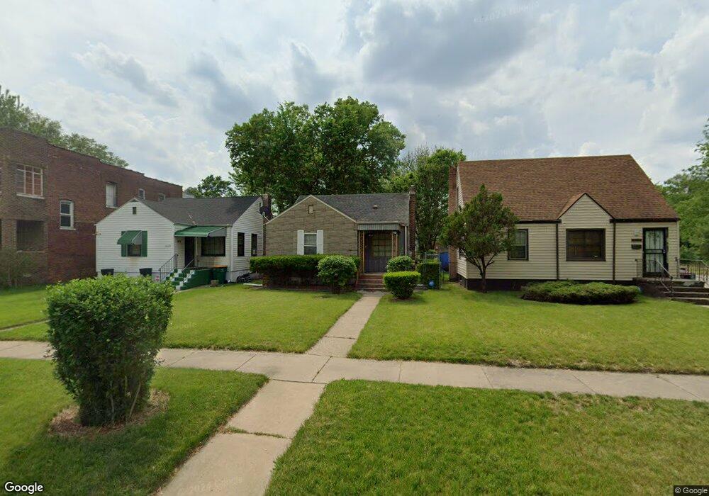 1306 Marshall St, Gary, IN 46404 - photo 1