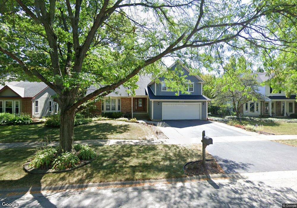 1234 Oakton Ln, Naperville, IL 60540 - photo 1