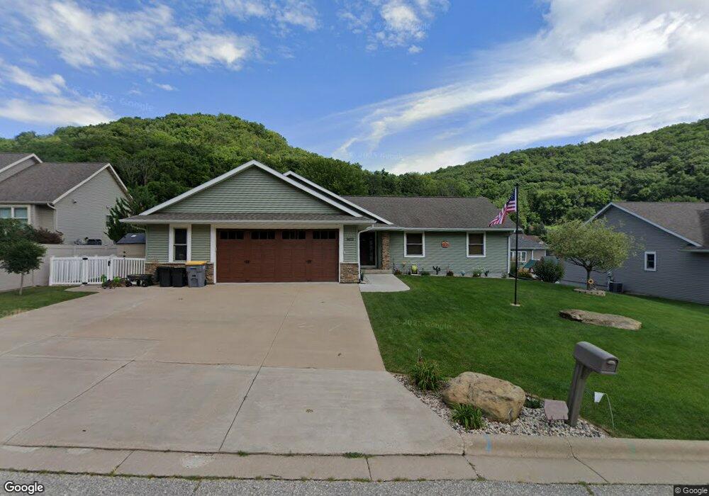 1412 Jonathan Ln, La Crescent, MN 55947 - photo 1