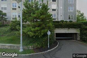 1114 Round Pointe Dr, Haverstraw, NY 10927