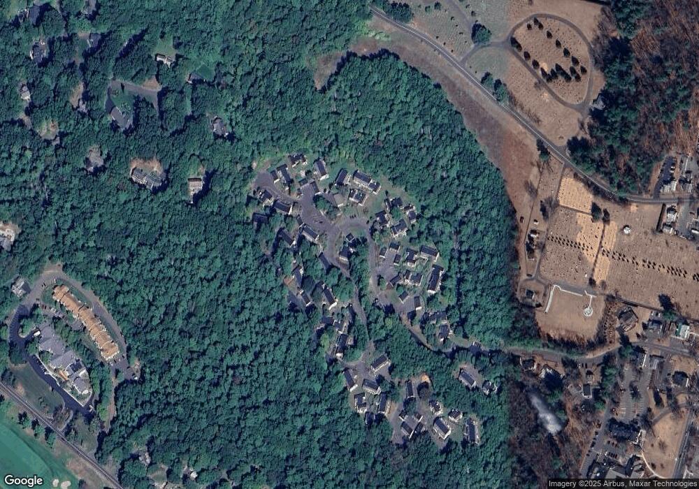 73 Library Ln, Simsbury, CT 06070 - photo 1