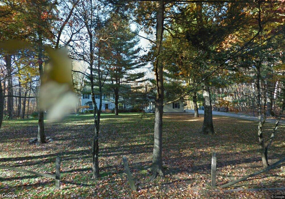 900 Catamount Rd, Fairfield, CT 06824 - photo 1