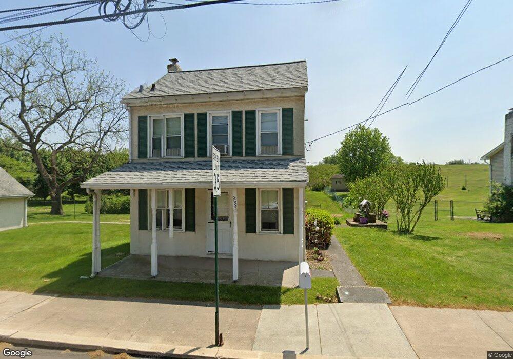 934 Grosstown Rd, Pottstown, PA 19464 - photo 1