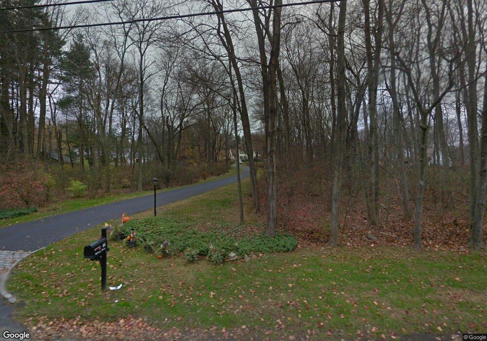 46 Hickory Dr, New Canaan, CT 06840 - photo 1