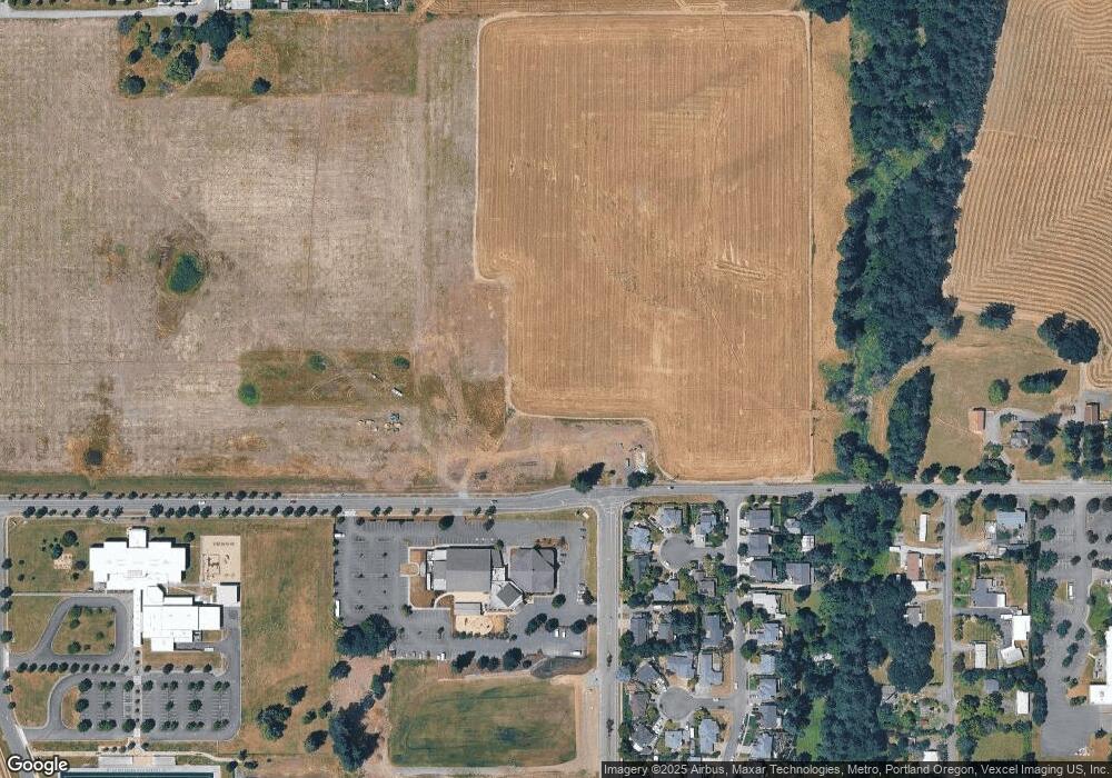 1421 Moutainview Dr unit 37174345, Newberg, OR 97132 - photo 1