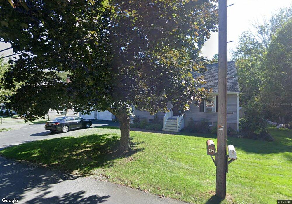 738 Pearl St, Reading, MA 01867 - photo 1