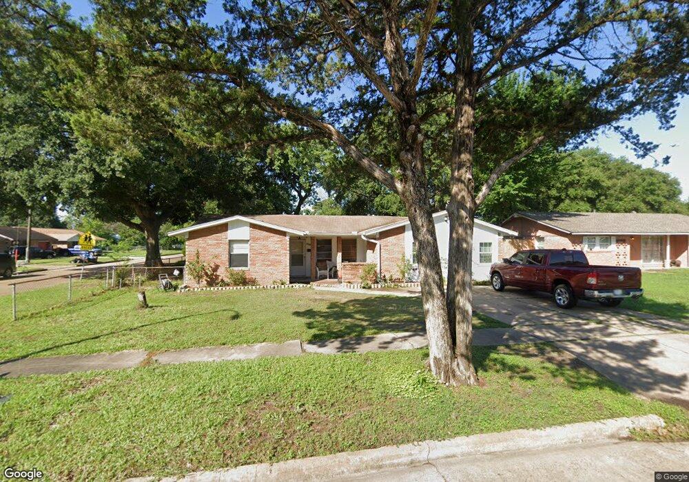 10634 Thornlea Dr, Houston, TX 77089 - photo 1