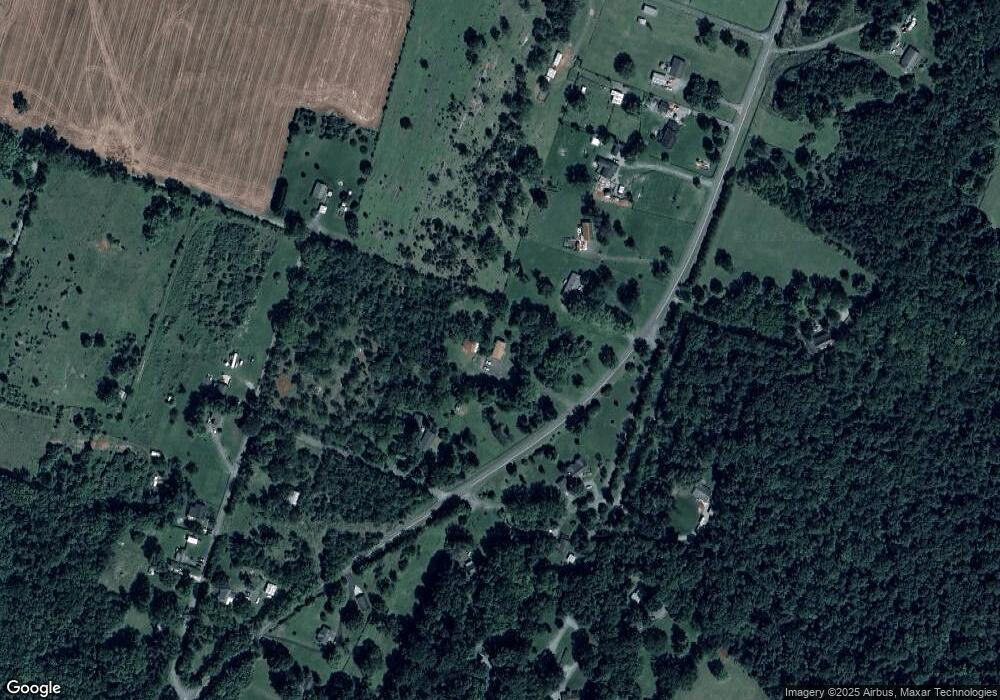 615 Crums Church Rd, Berryville, VA 22611 - photo 1