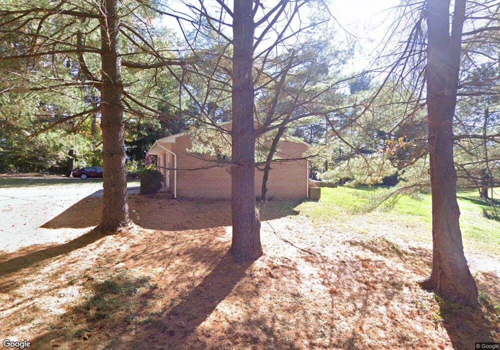 2415 Constantine Dr, Sykesville, MD 21784 - photo 1