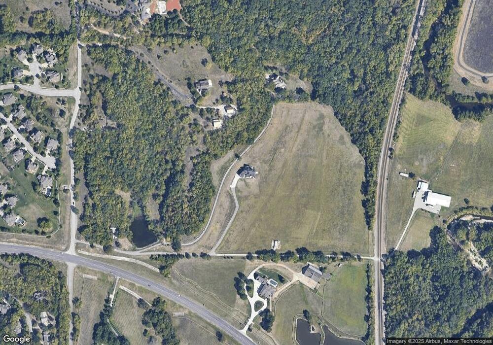 8275 Woodland Dr, Lenexa, KS 66220 - photo 1