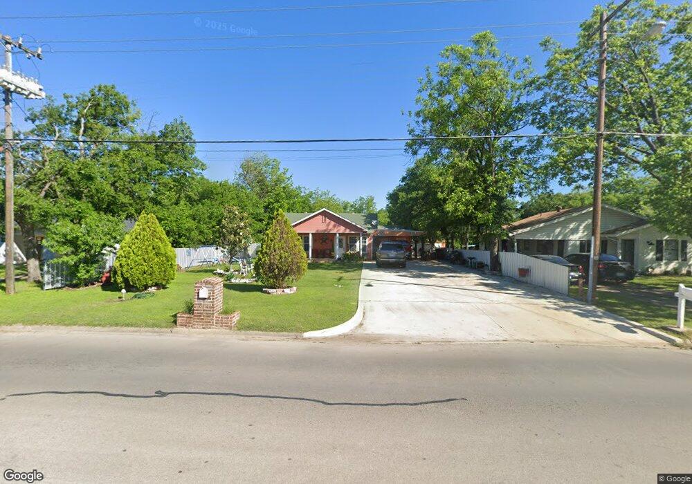 614 Woodard Ave, Cleburne, TX 76033 - photo 1